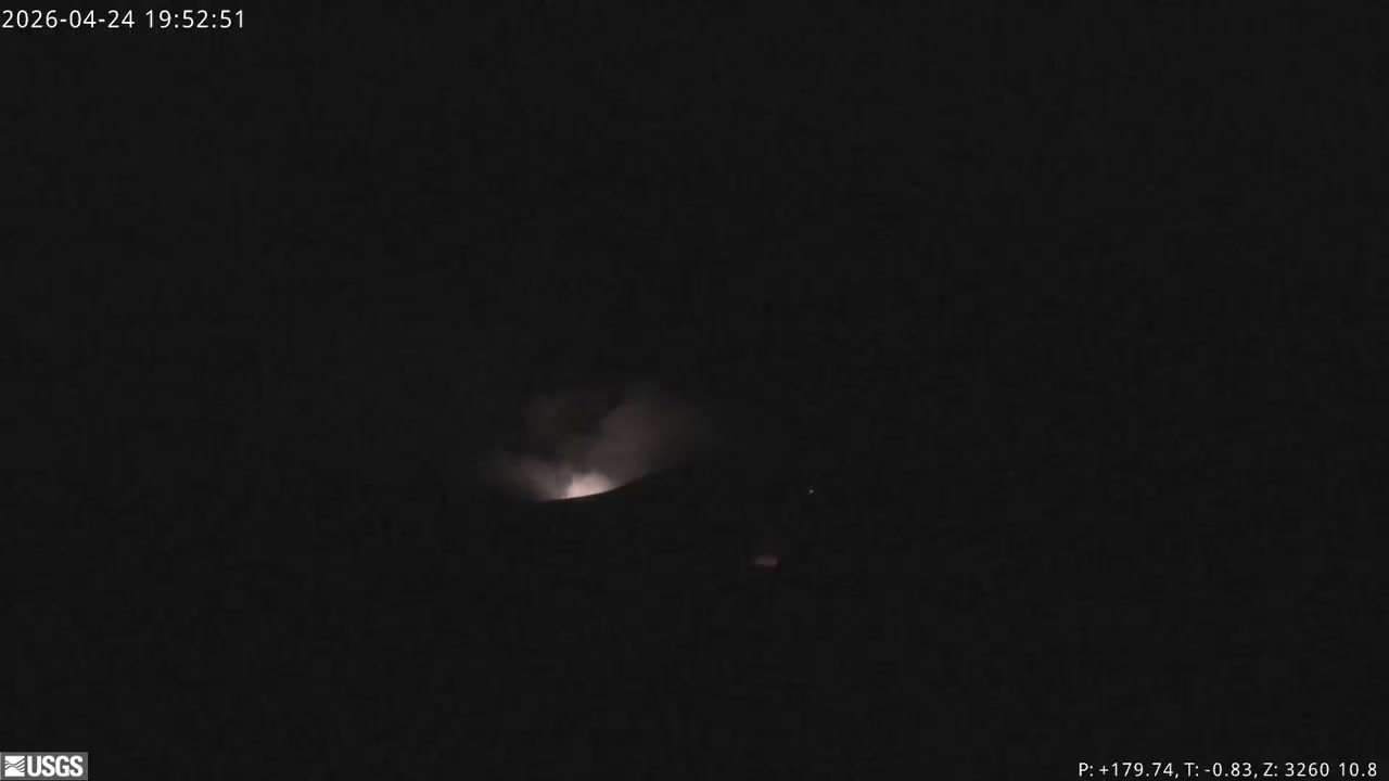 Kīlauea east rim — fresh frame from our other angle